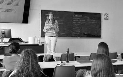 Curso de salud mental en adolescentes a madres, padres y personal docente de los niños y niñas que participan